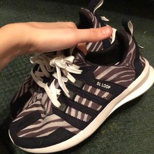 Adidas, SL LOOP, Women’s size 7